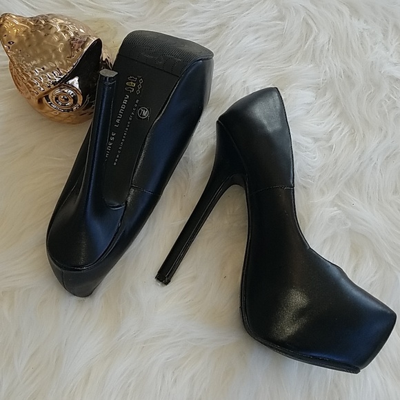 Heals - Picture 3 of 4